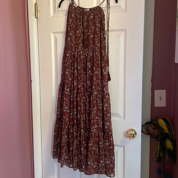 Storia Dresses & Skirts - Stories Midi Floral Dress - flawed
